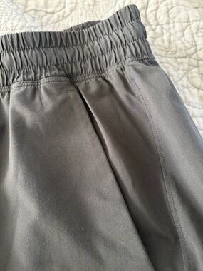 lululemon athletica Men's Gray Athletic Shorts